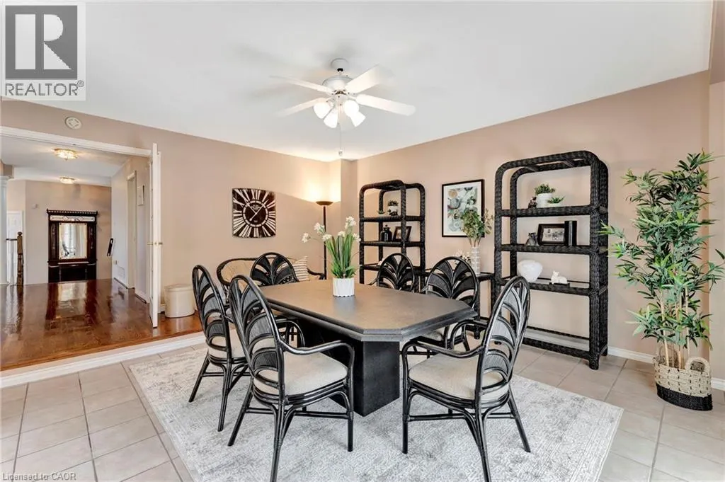 144 COVE Crescent