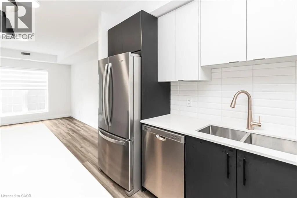153 WILSON Street W Unit# 105 #105
