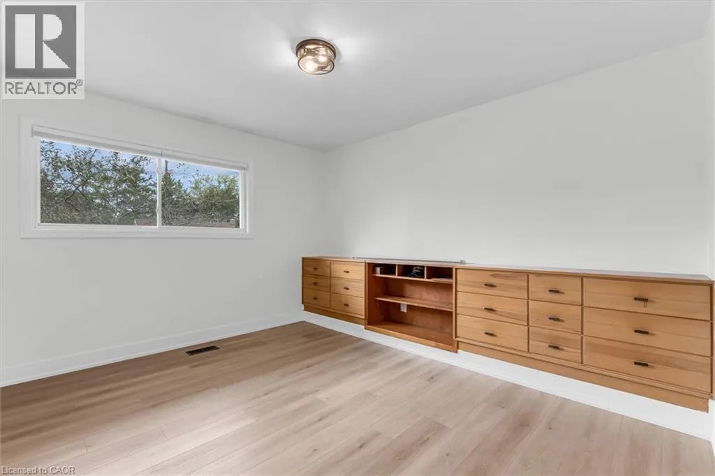222 BEL-AIR Avenue