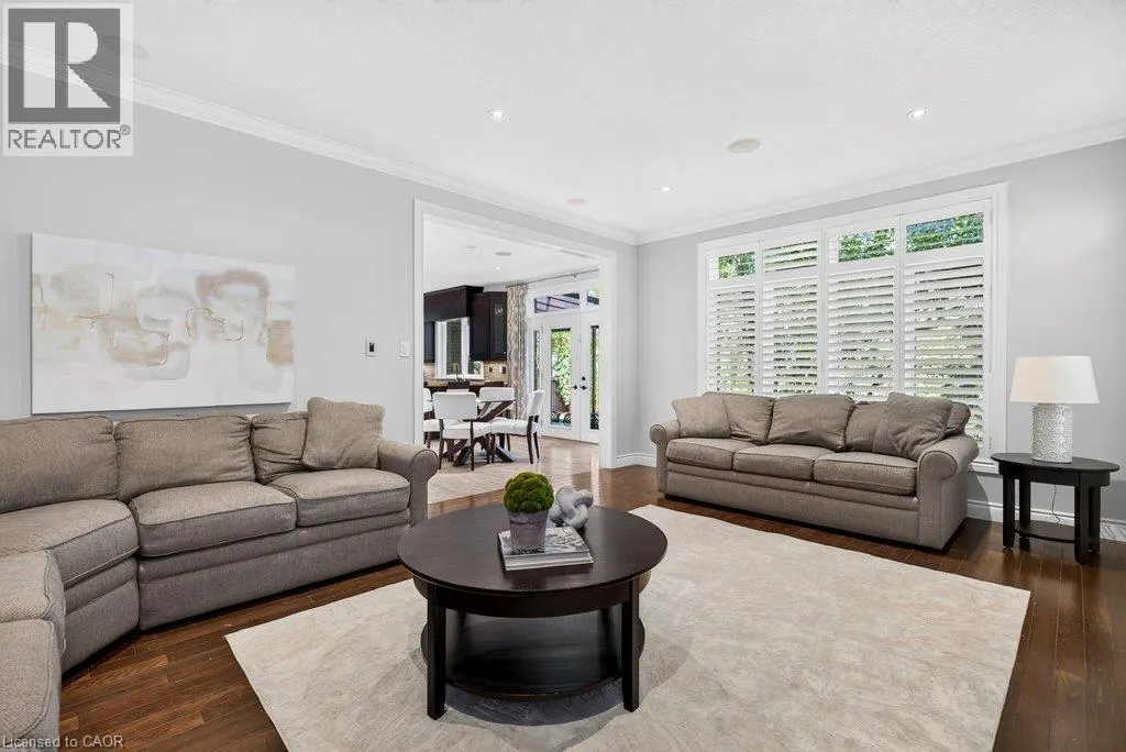 225 LAKESIDE Avenue