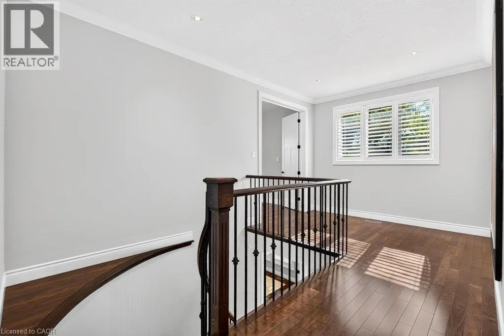 225 LAKESIDE Avenue