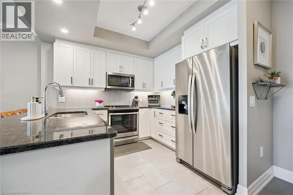 1878 GORDON Street Unit# 605 #605