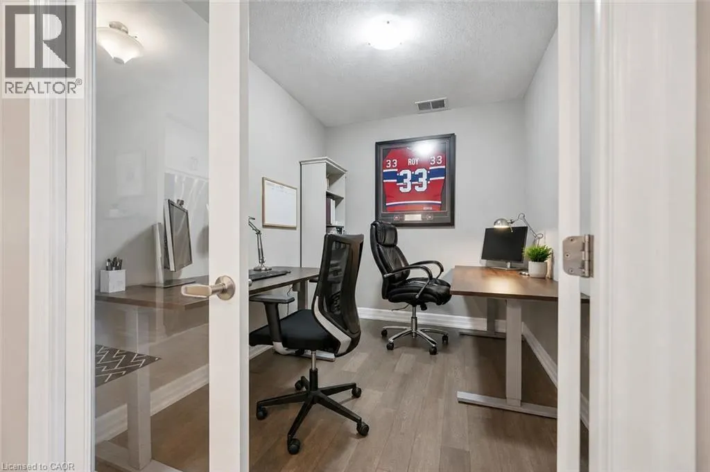 1878 GORDON Street Unit# 605 #605