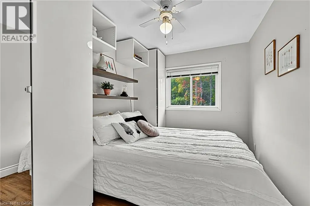5 PINETREE RD S1
