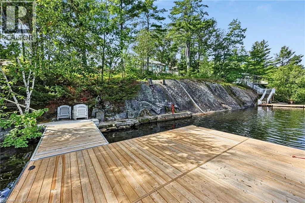 5 PINETREE RD S1