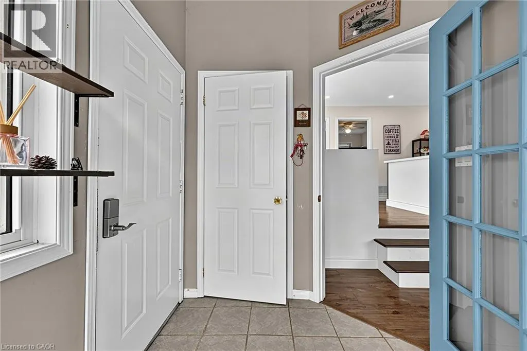 5 PINETREE RD S1
