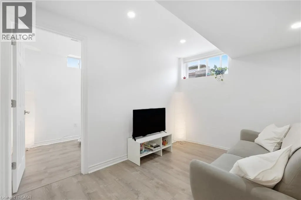 1 BURLEY Lane