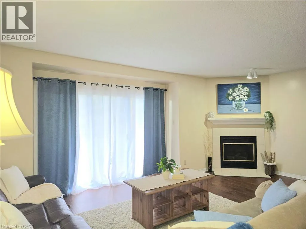 250 KEATS Way Unit# 6 #6