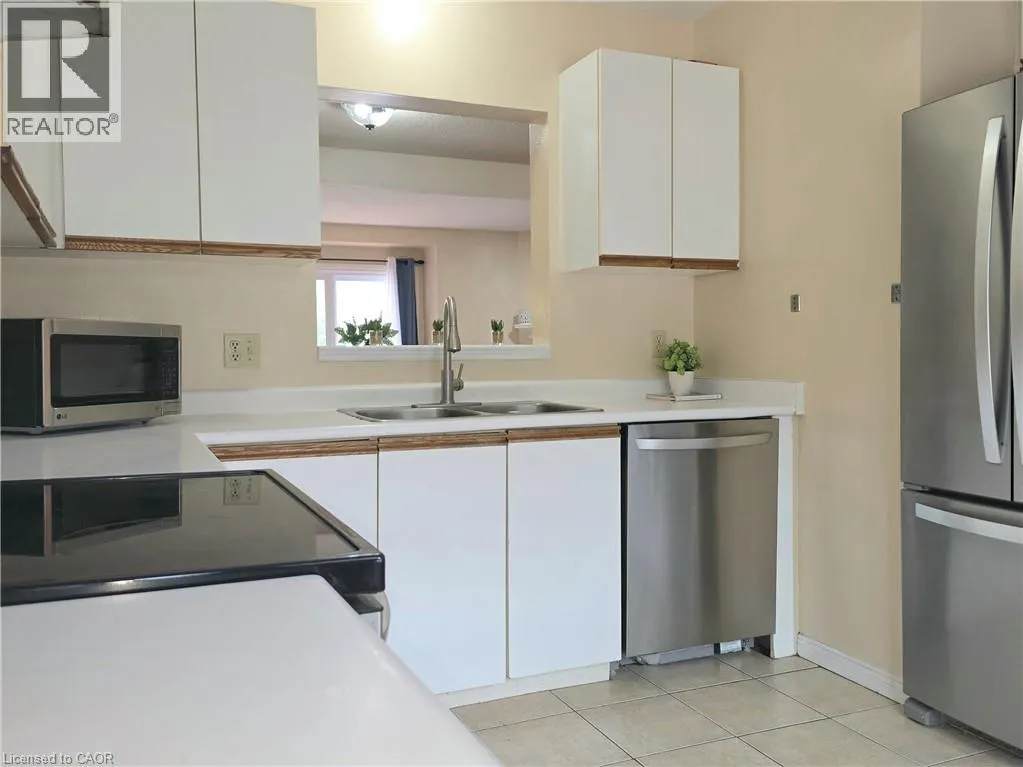 250 KEATS Way Unit# 6 #6