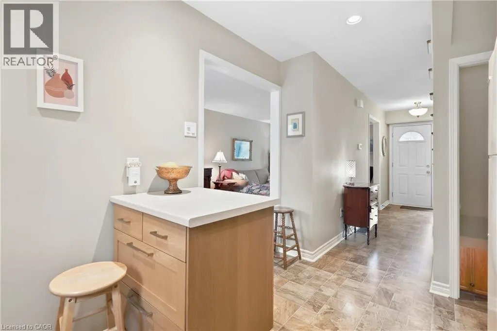 199 YORK Road Unit# 9 #9