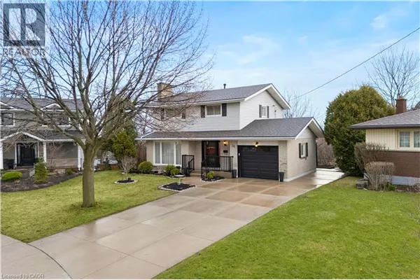 36 BUCKINGHAM Drive