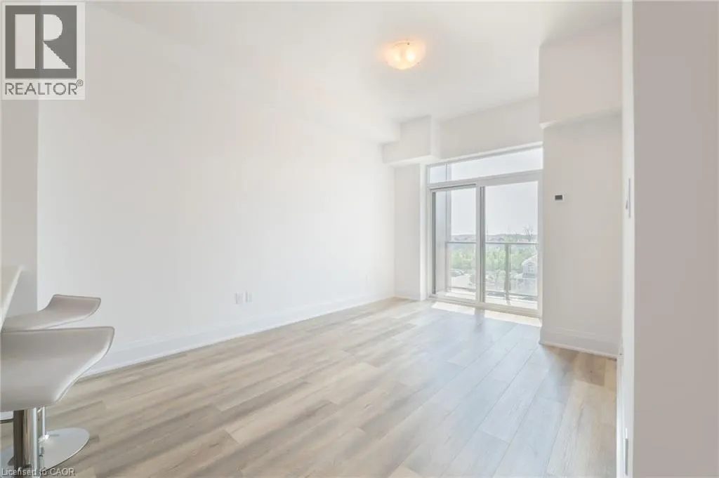470 DUNDAS Street E Unit# 413 #413