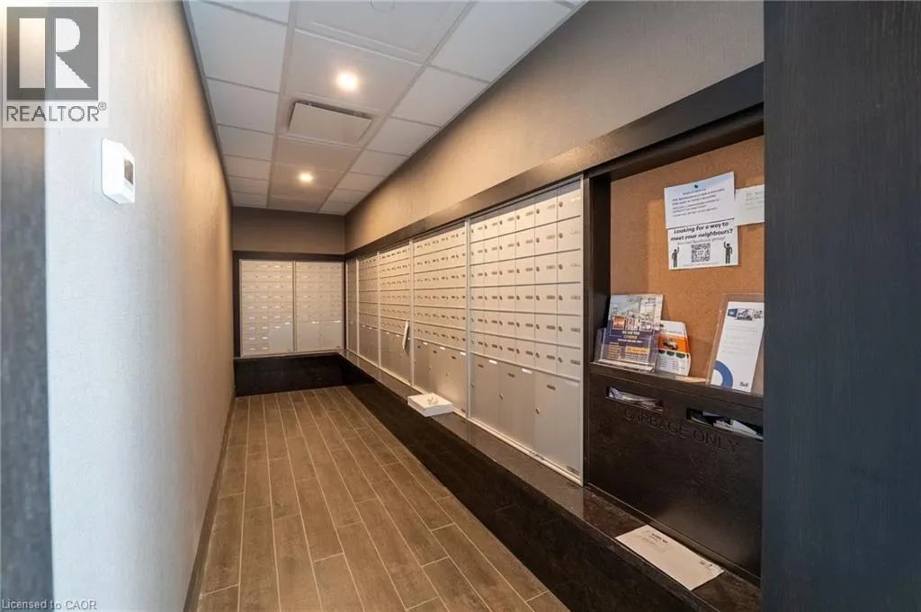 470 DUNDAS Street E Unit# 413 #413