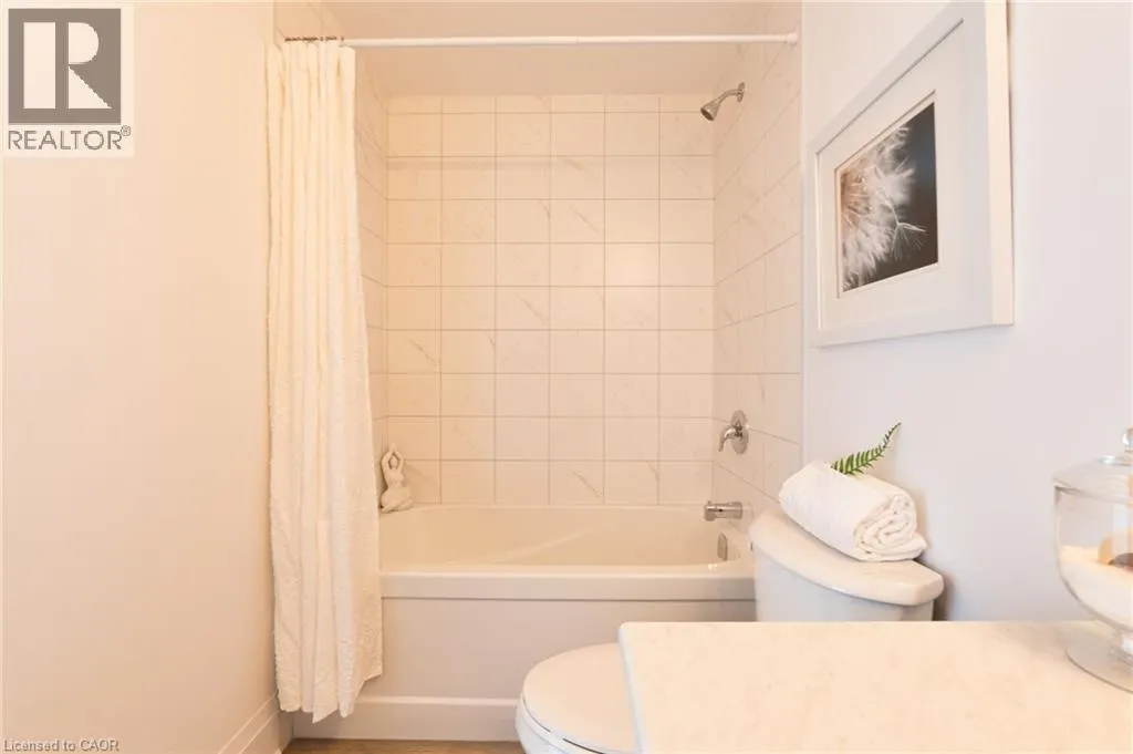 470 DUNDAS Street E Unit# 413 #413