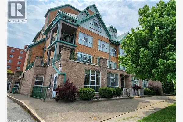 19 LAKE Avenue S Unit# 204