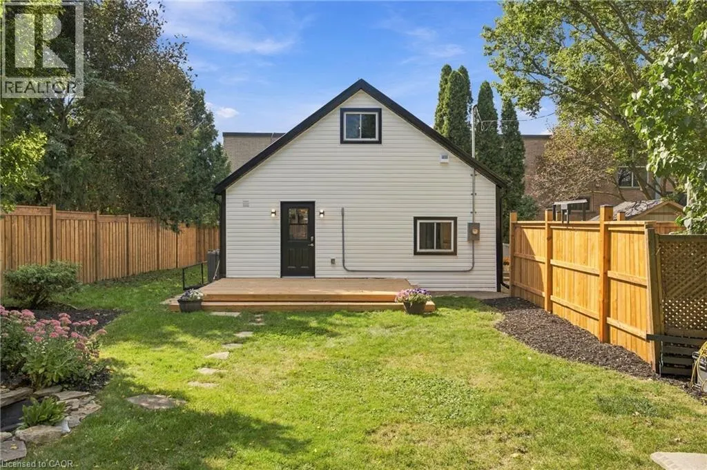 116 DUFFERIN Street