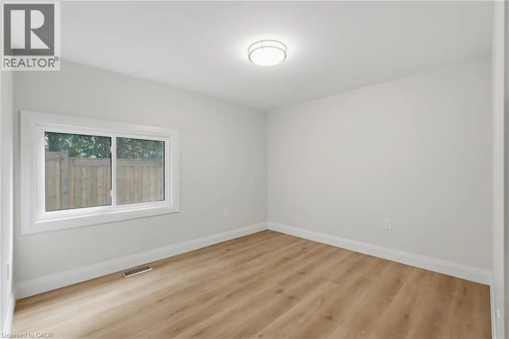 116 DUFFERIN Street