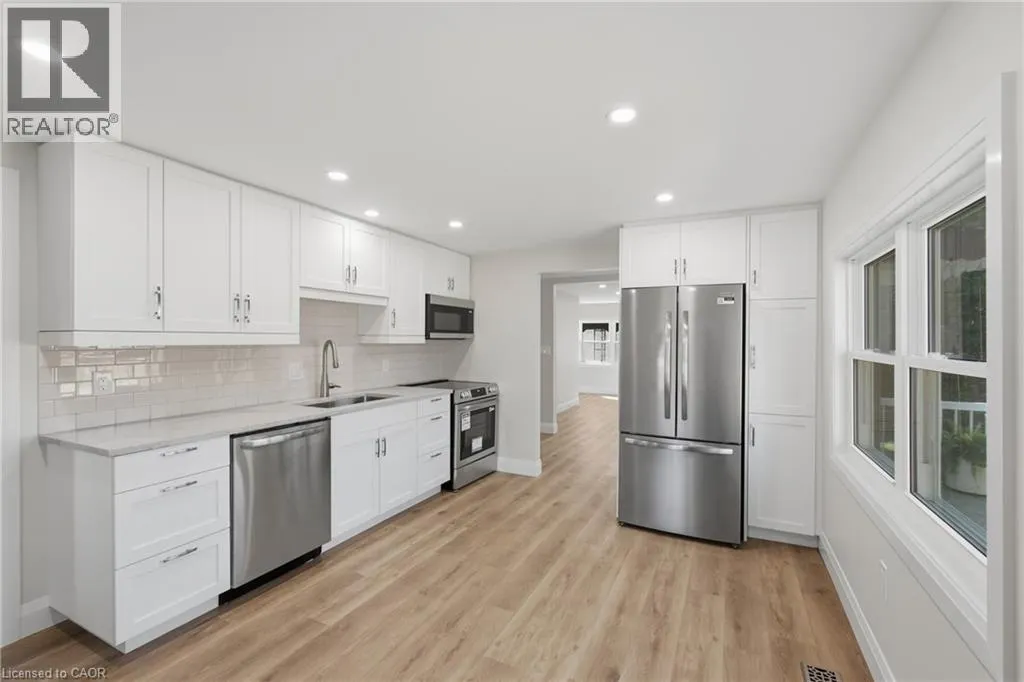 116 DUFFERIN Street