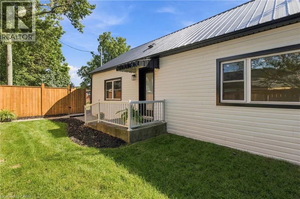 116 DUFFERIN Street