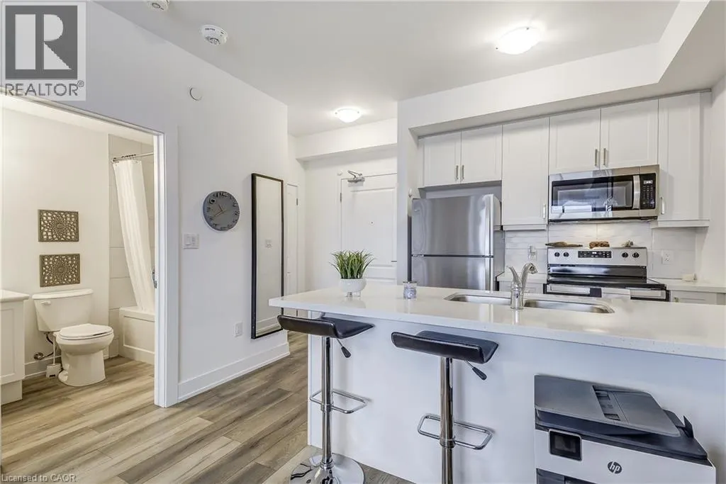 470 E DUNDAS Street E Unit# 604 #604