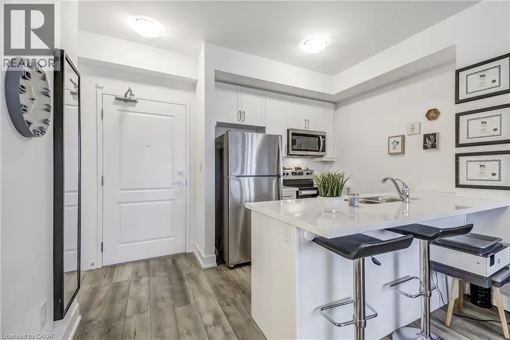 470 E DUNDAS Street E Unit# 604 #604