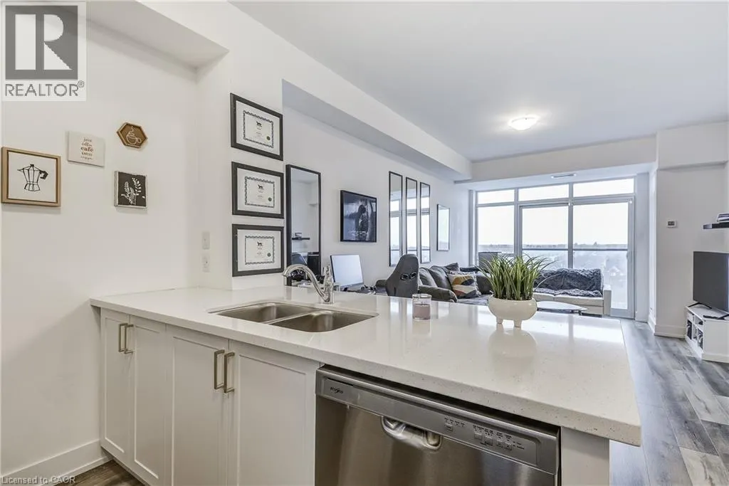 470 E DUNDAS Street E Unit# 604 #604