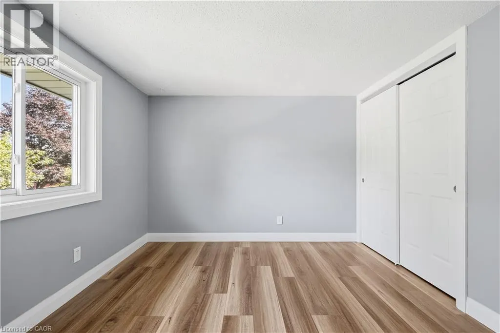 27 CUMMINGTON Place
