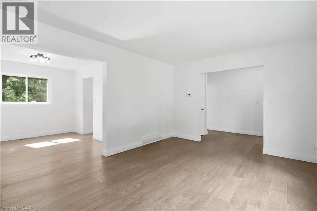 27 CUMMINGTON Place