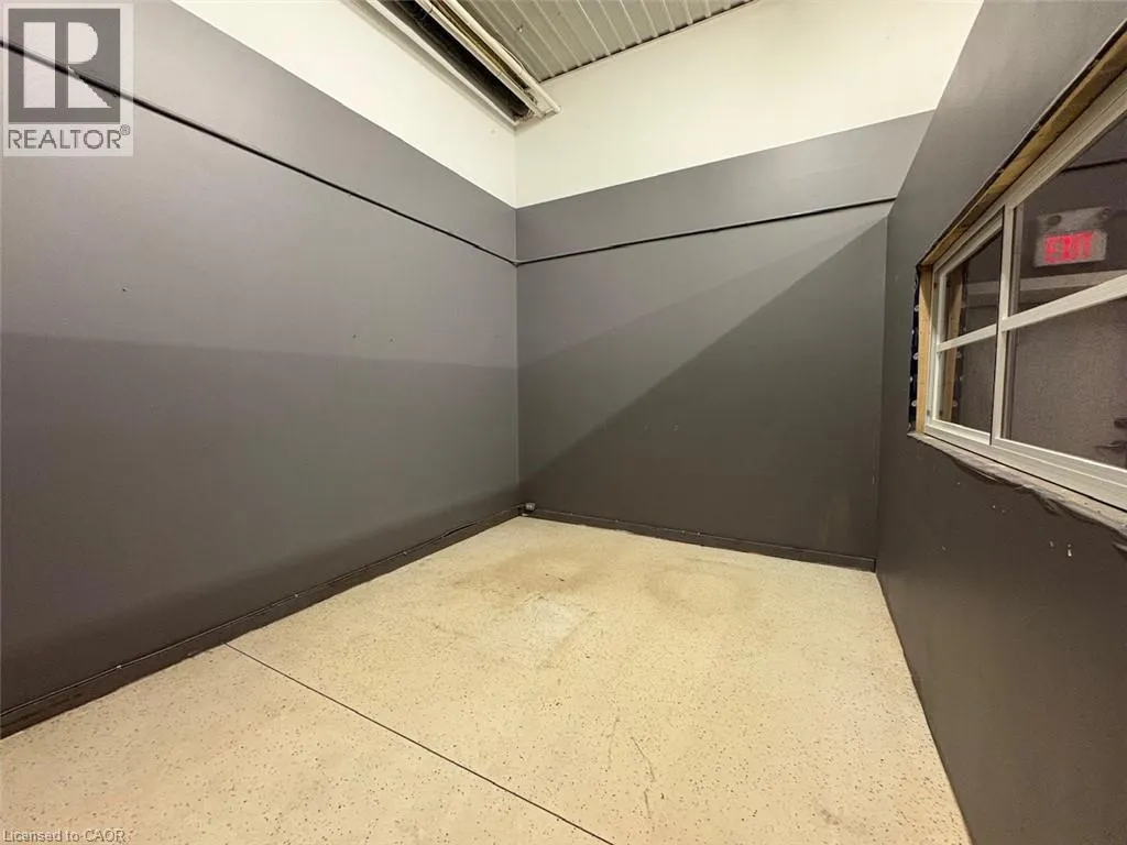 46 LUSCOMBE Drive Unit# 1 #1