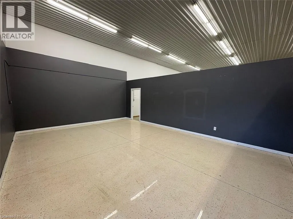 46 LUSCOMBE Drive Unit# 1 #1