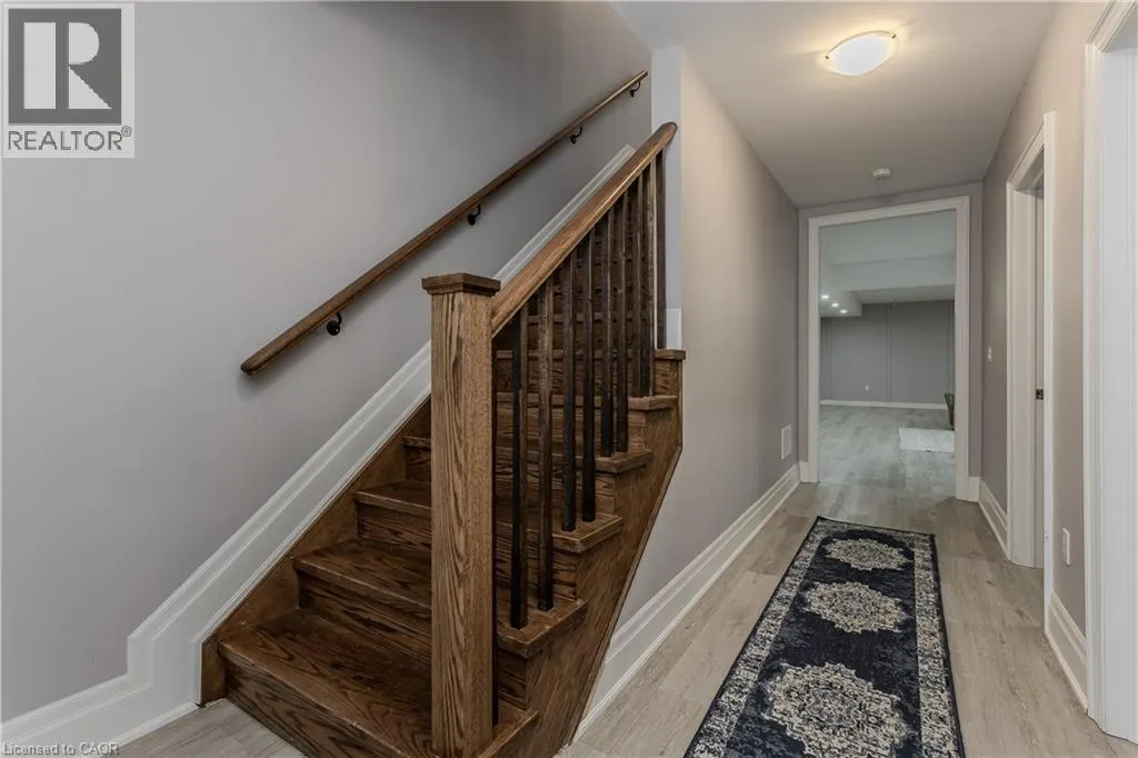 72 POND VIEW Gate
