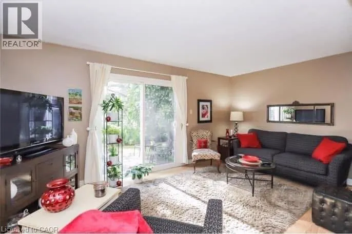 125 LIVINGSTON Avenue Unit# 4 #4