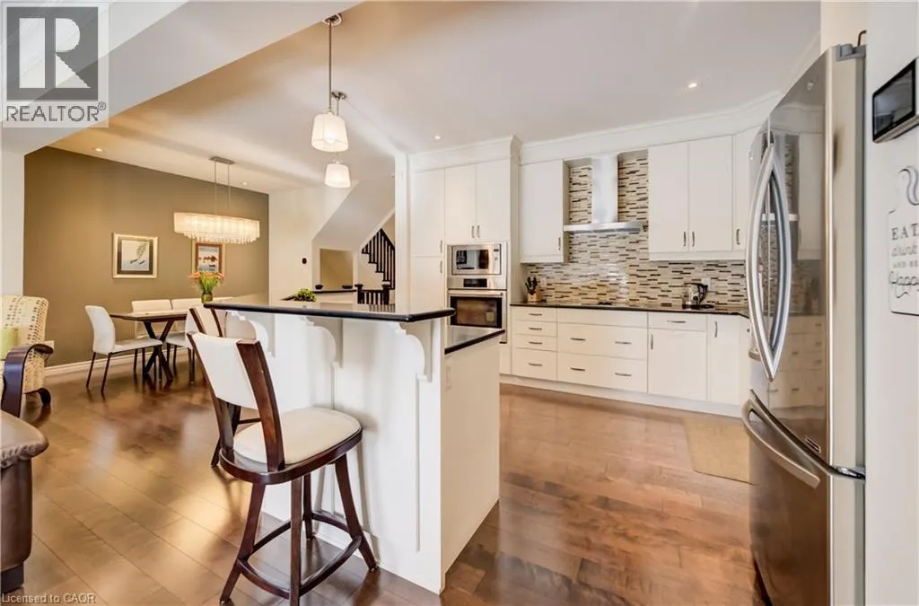 435 WINCHESTER Drive Unit# 10 #10