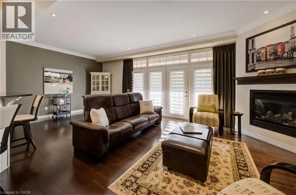 435 WINCHESTER Drive Unit# 10 #10