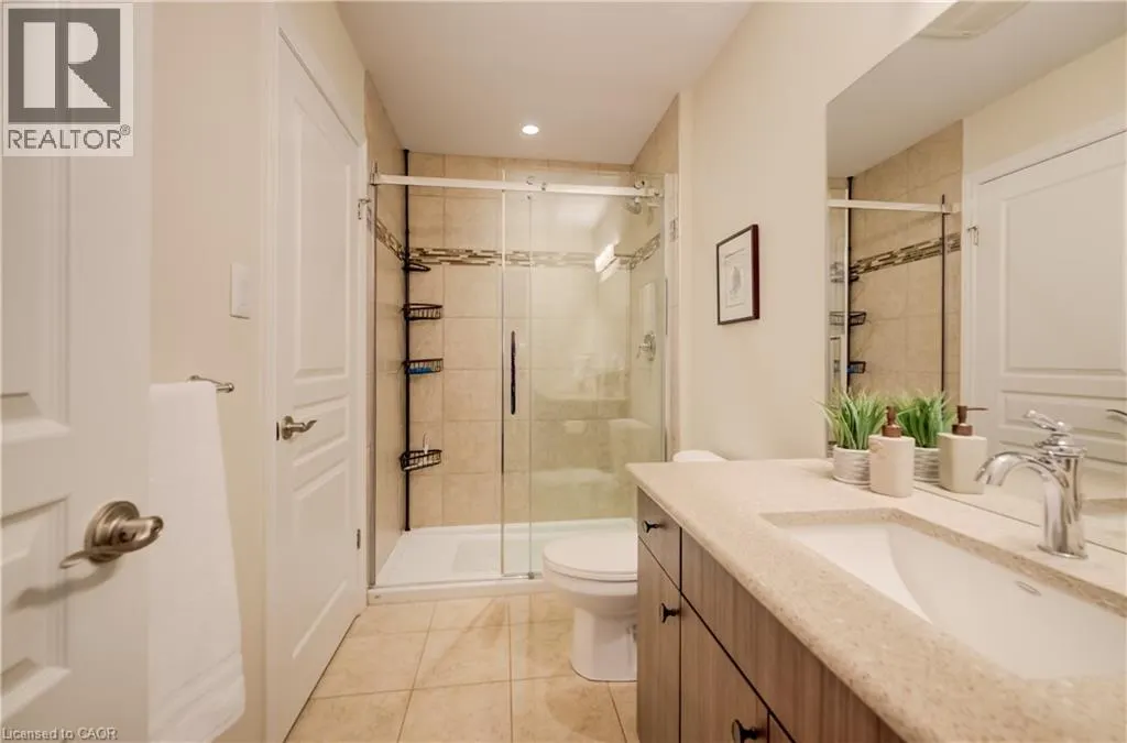 435 WINCHESTER Drive Unit# 10 #10