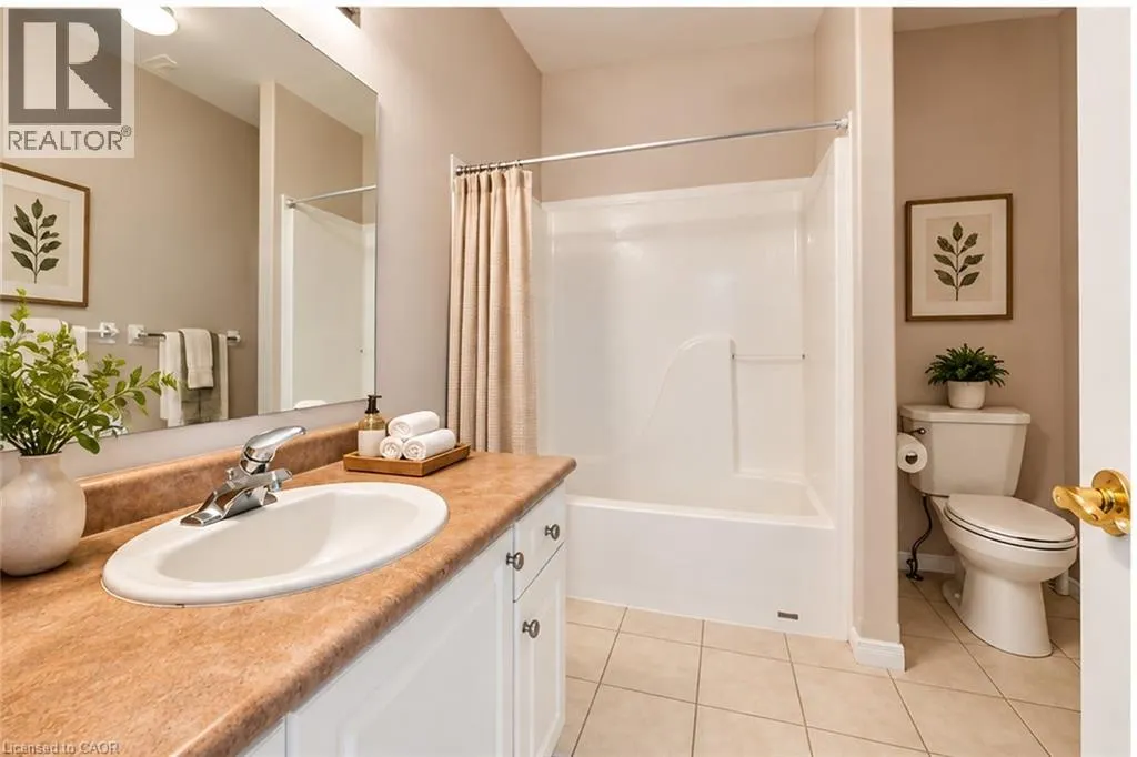461 COLUMBIA Street W Unit# 26 #26