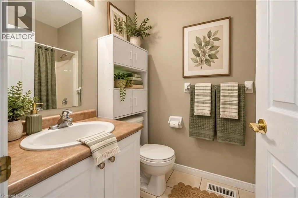 461 COLUMBIA Street W Unit# 26 #26