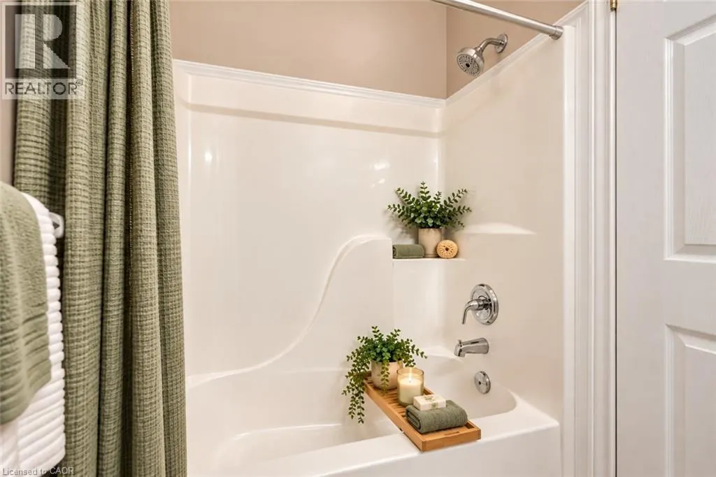 461 COLUMBIA Street W Unit# 26 #26