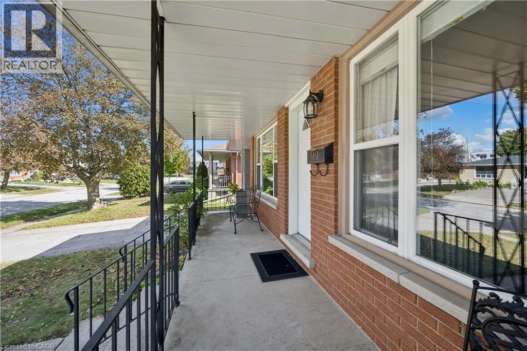 99 LINNWOOD Avenue