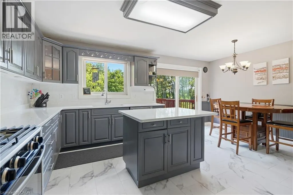 78 MONTGOMERY Road