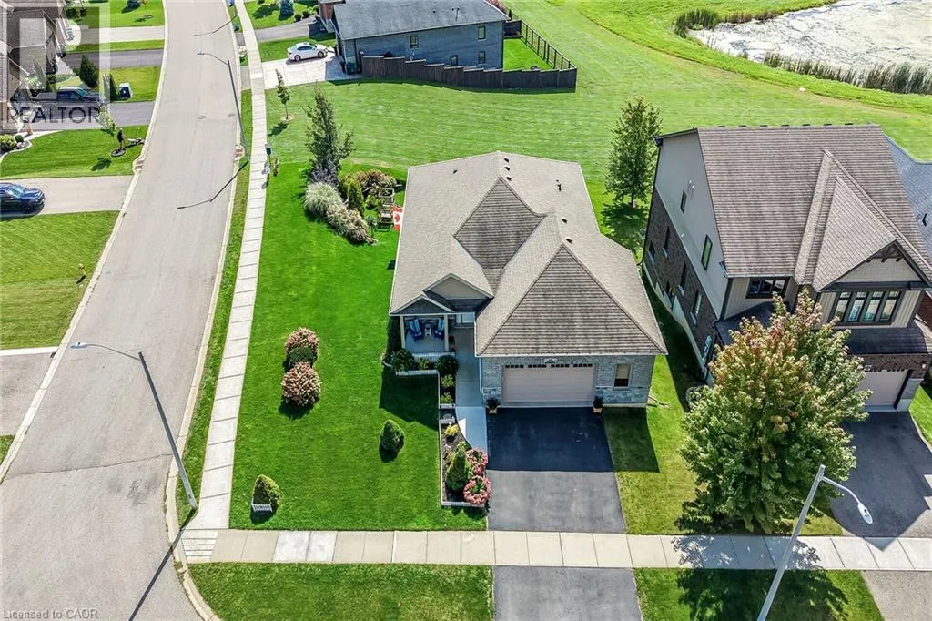 40 TRILLIUM Way