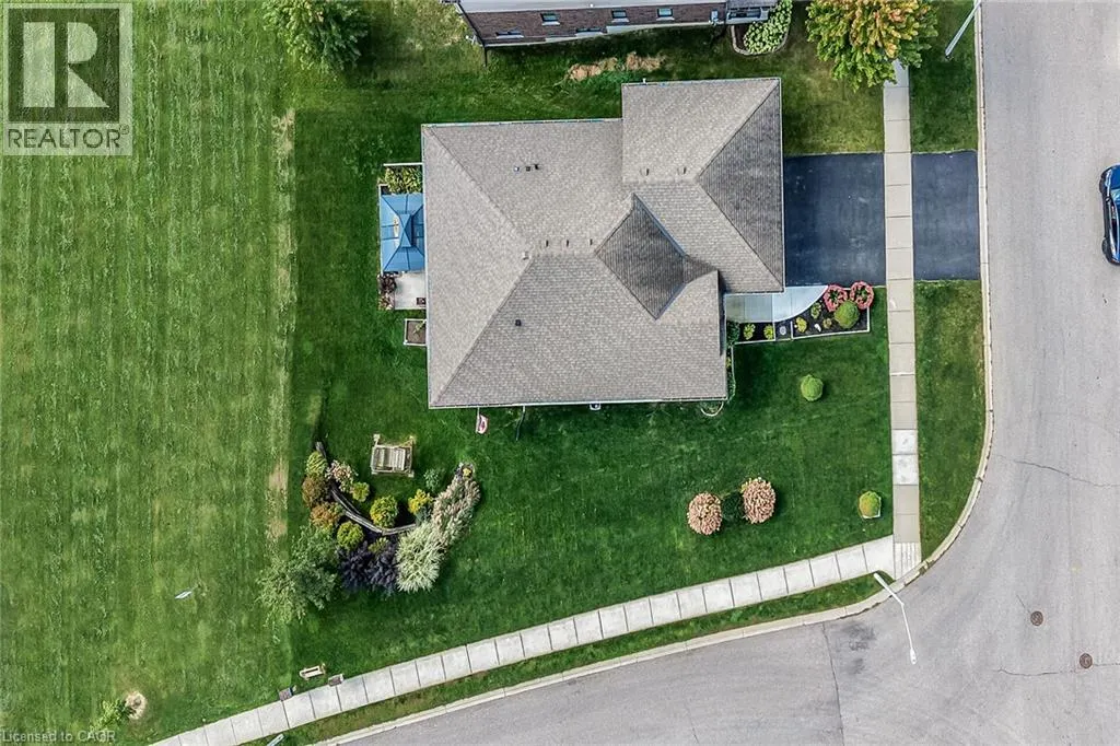 40 TRILLIUM Way