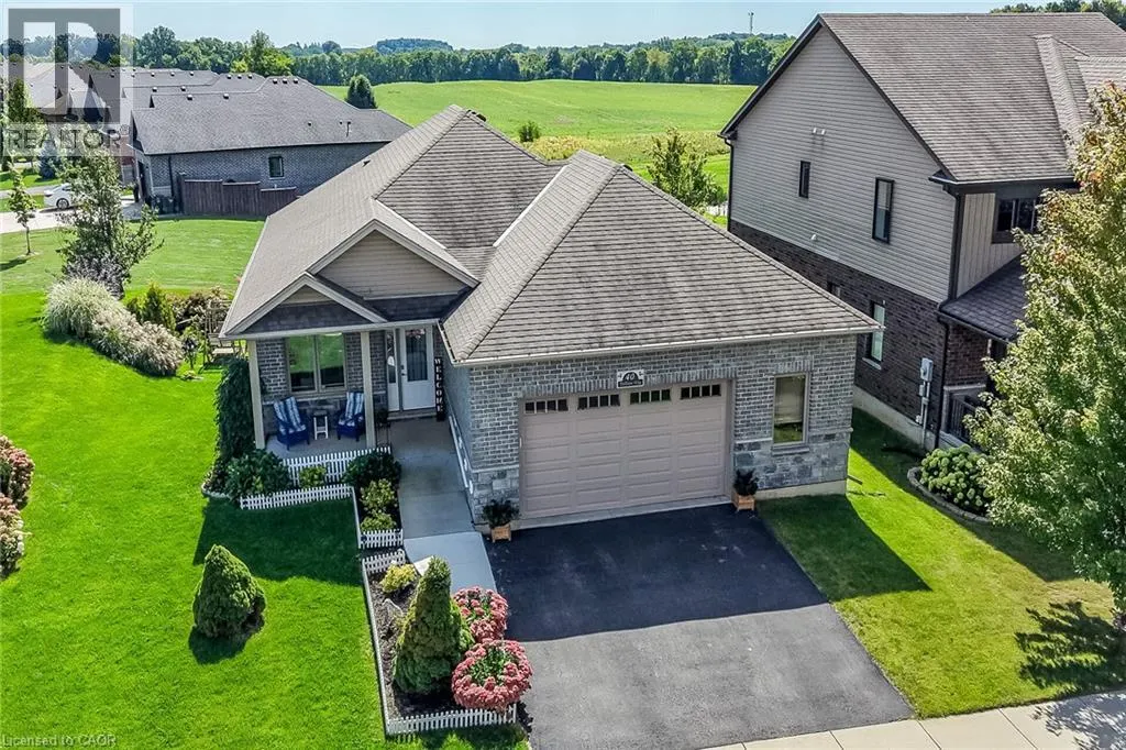 40 TRILLIUM Way