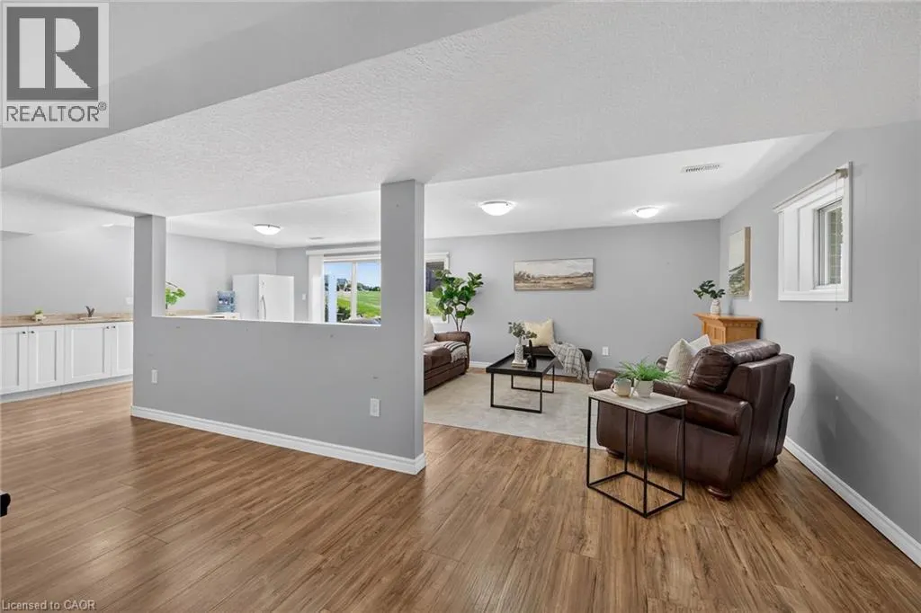 40 TRILLIUM Way