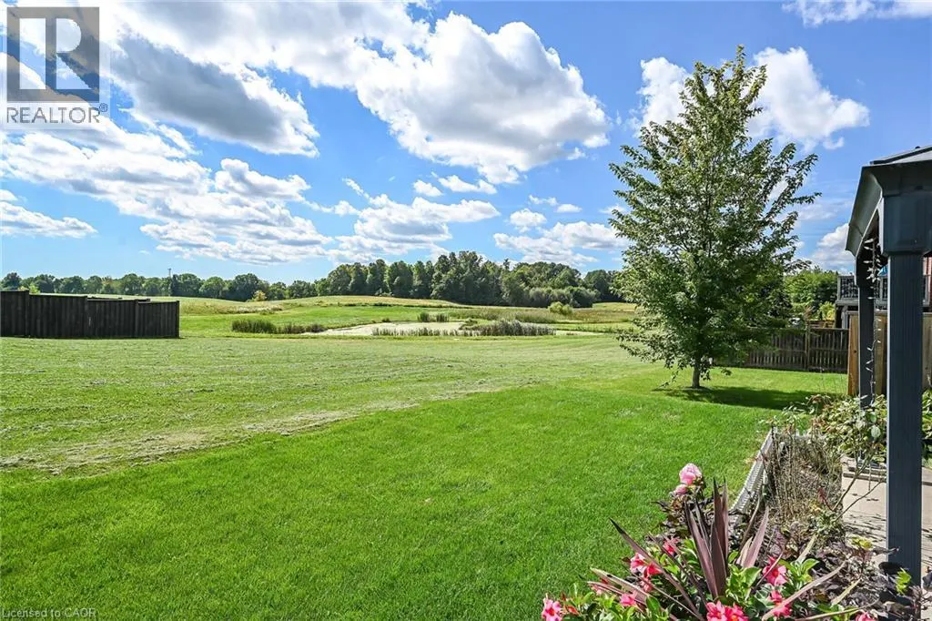40 TRILLIUM Way