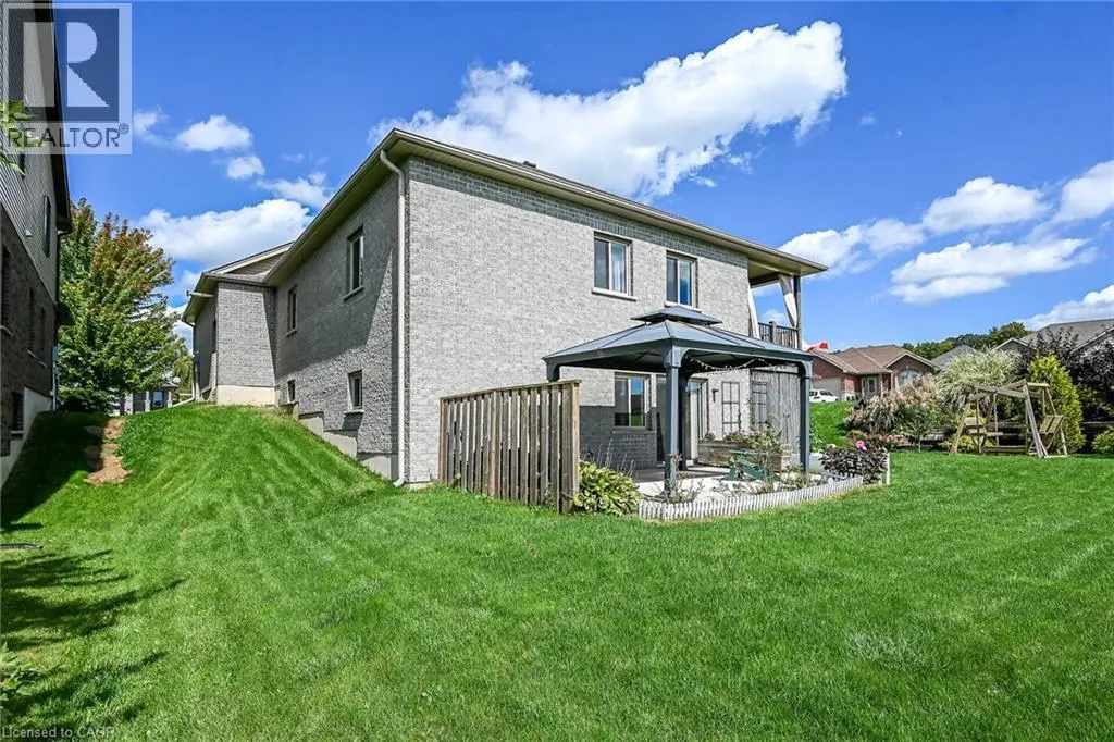 40 TRILLIUM Way