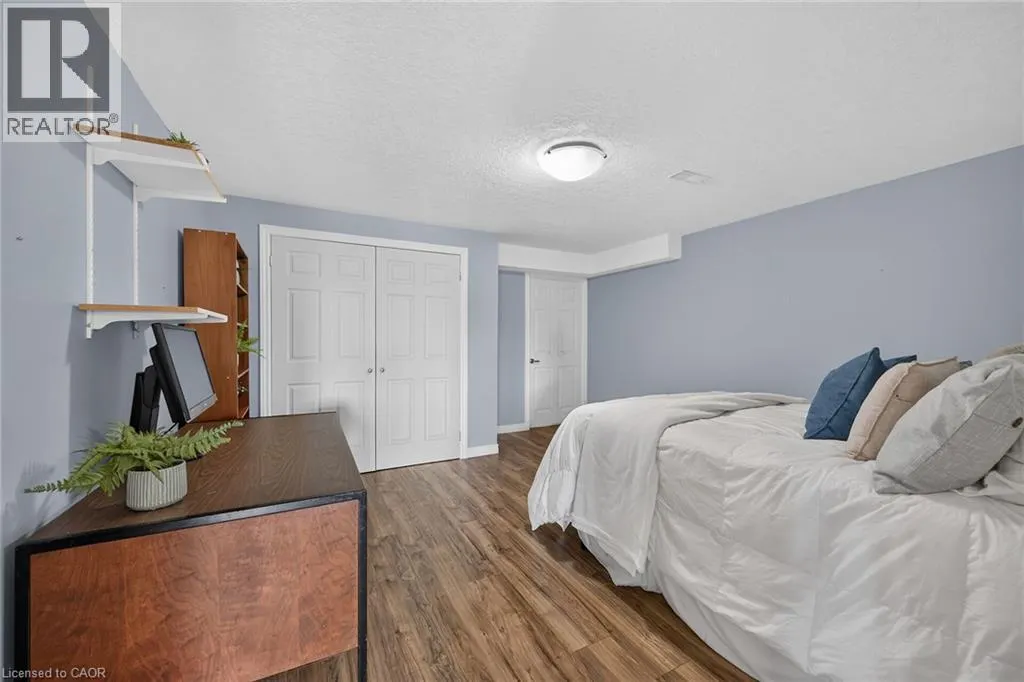40 TRILLIUM Way