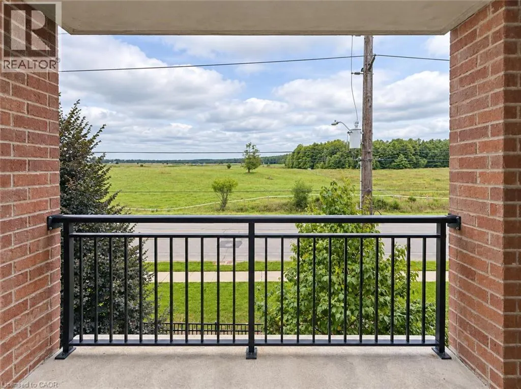67 KINGSBURY Square Unit# 303 #303