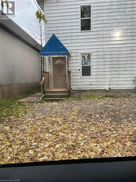 567 WOOLWICH Street Unit# 6 #6