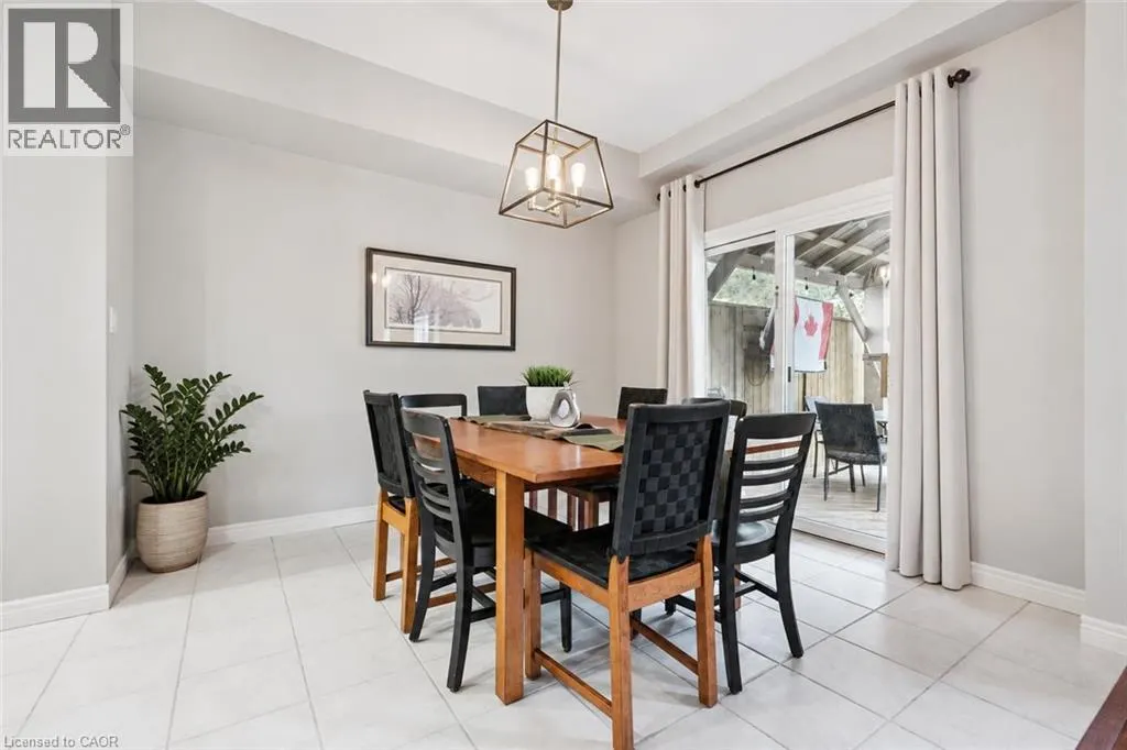 51 SPENCER Crescent